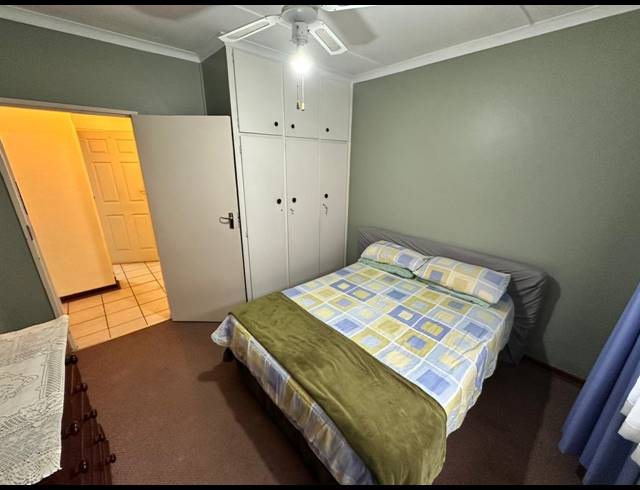 3 BEDROOM HOUSE FOR SALE IN WOODLANDS